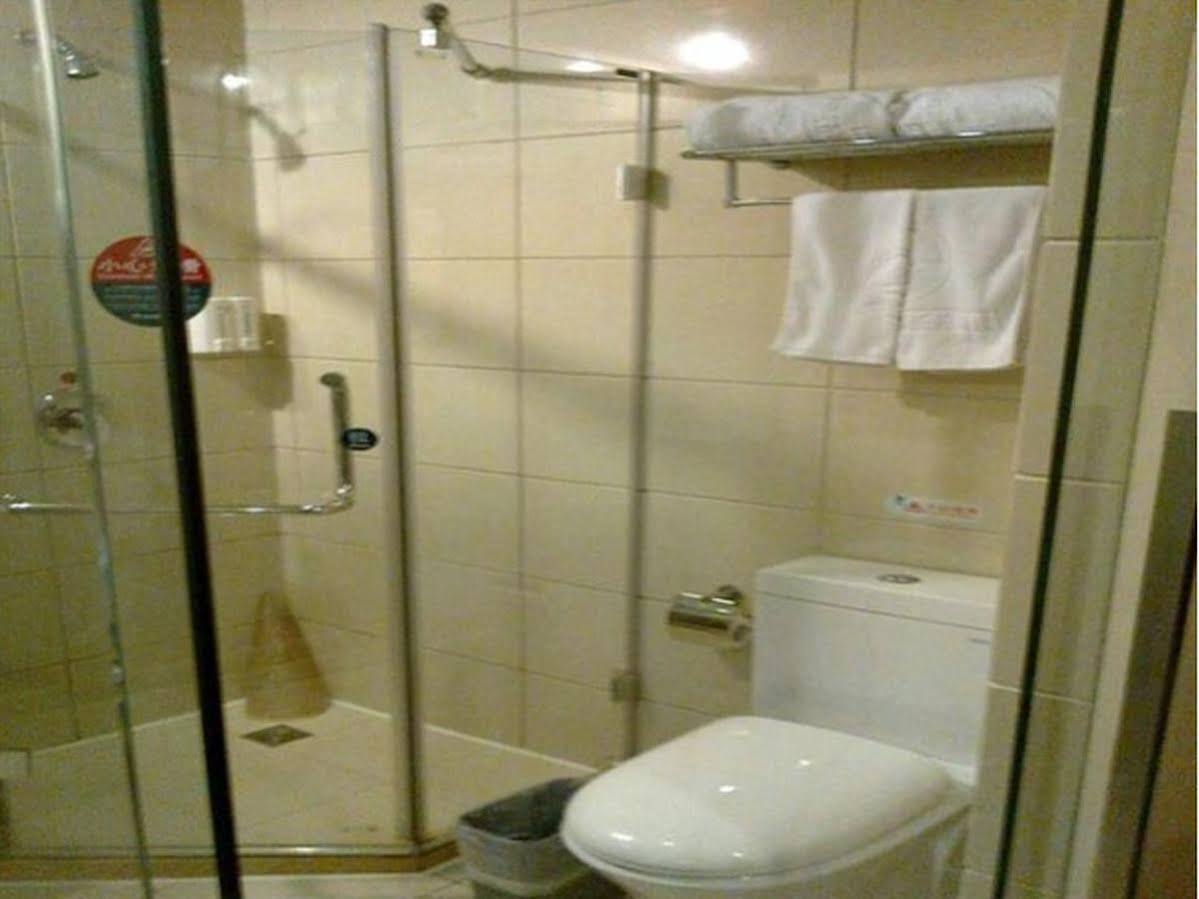 Greentree Inn Jiangsu Wuxi Hubin Business Street Business Hotel Wuxi (Jiangsu) Exterior foto